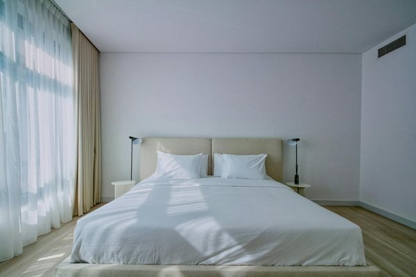 Quels sont les itinéraires de croisière pour explorer les fjords en Nouvelle-Zélande?